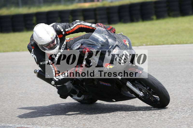 /Archiv-2024/29 12.06.2024 MOTO.CH Track Day ADR/Gruppe gelb/950